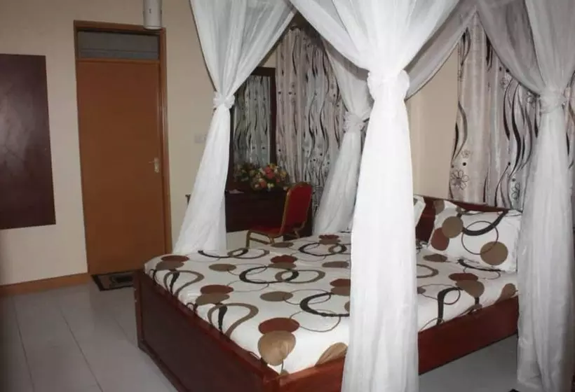 هتل Roza Guests House