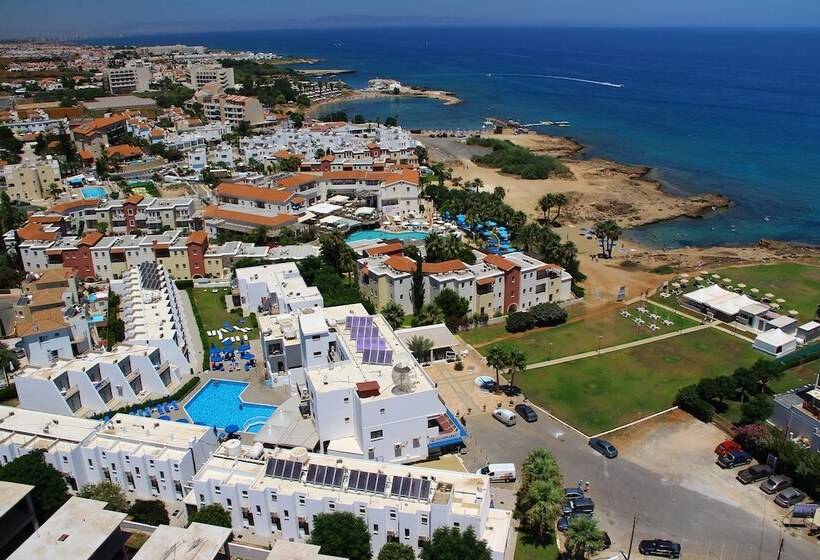 Penelope Beach Hotel Apts