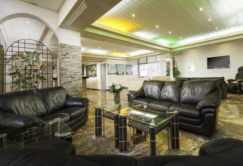 Penelope Beach Hotel Apts