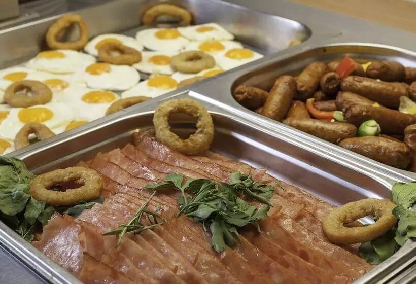 Penelope Beach Hotel Apts