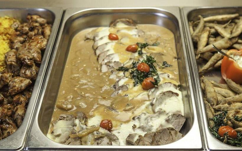 Penelope Beach Hotel Apts