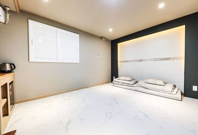 هتل Eumsung Dubai