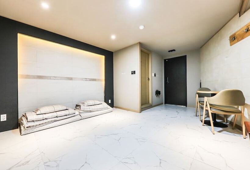 هتل Eumsung Dubai