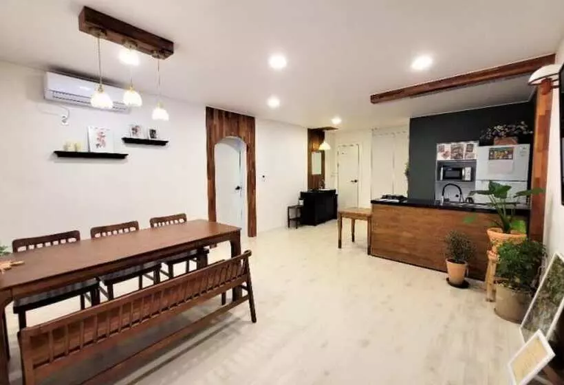 Hotelli Geumsan Painting Pension