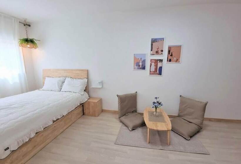 בית מלון כפרי Geumsan Painting Pension