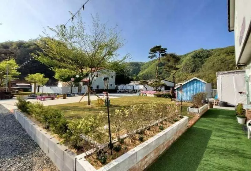 Hotelli Geumsan Painting Pension
