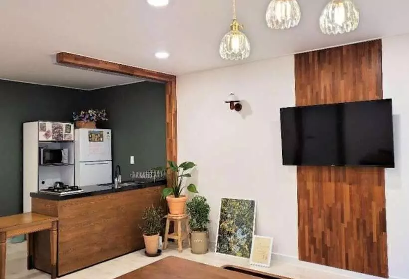 Hotelli Geumsan Painting Pension