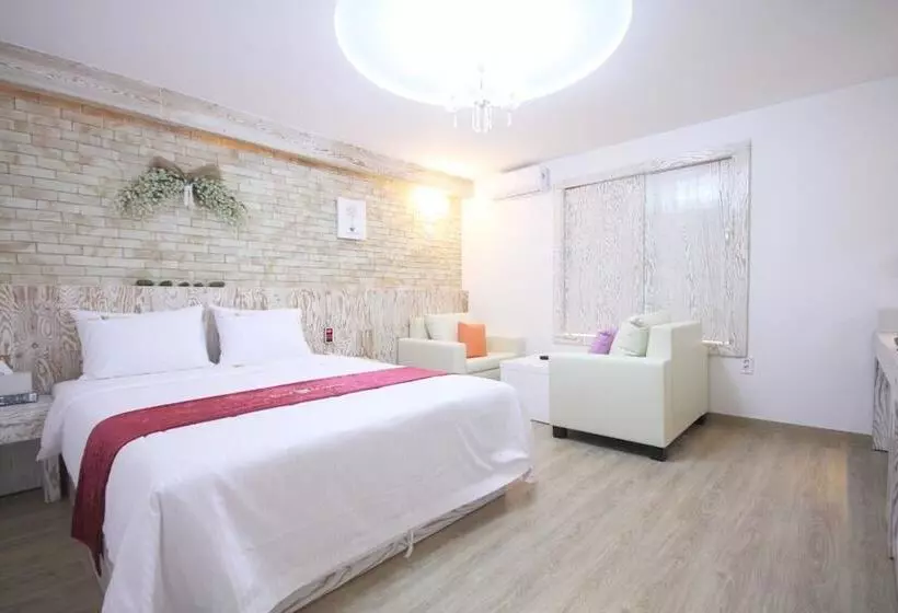 ホテル Iksan Vitamin