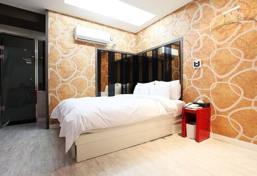 Hotel Noryangjin Nix