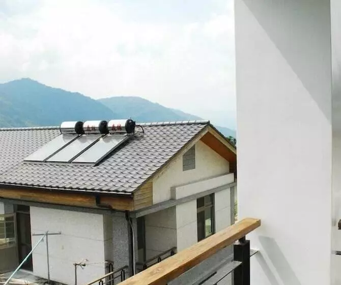 هتل Old Five Guesthouse