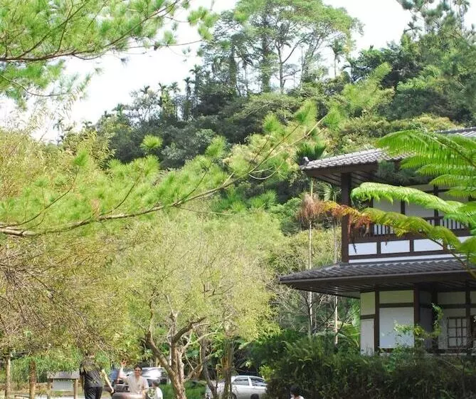 هتل Old Five Guesthouse