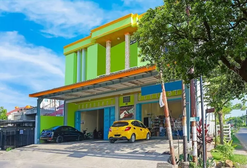 Hotelli O Homestay Anitha Syariah Makassar