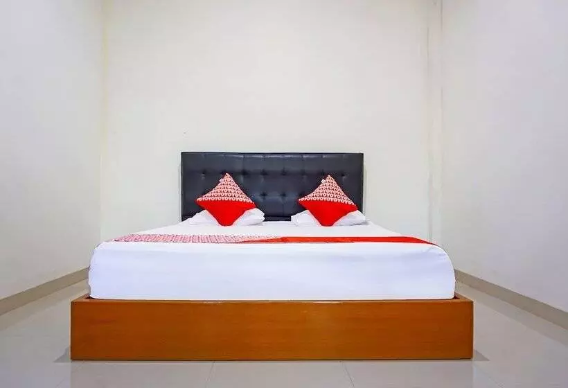 Hotelli O Homestay Anitha Syariah Makassar