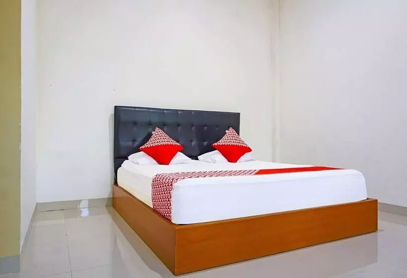 Hotelli O Homestay Anitha Syariah Makassar