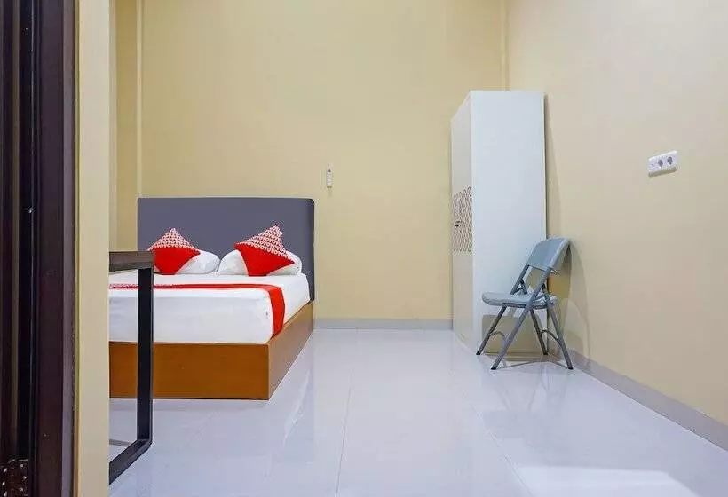 Hotelli O Homestay Anitha Syariah Makassar