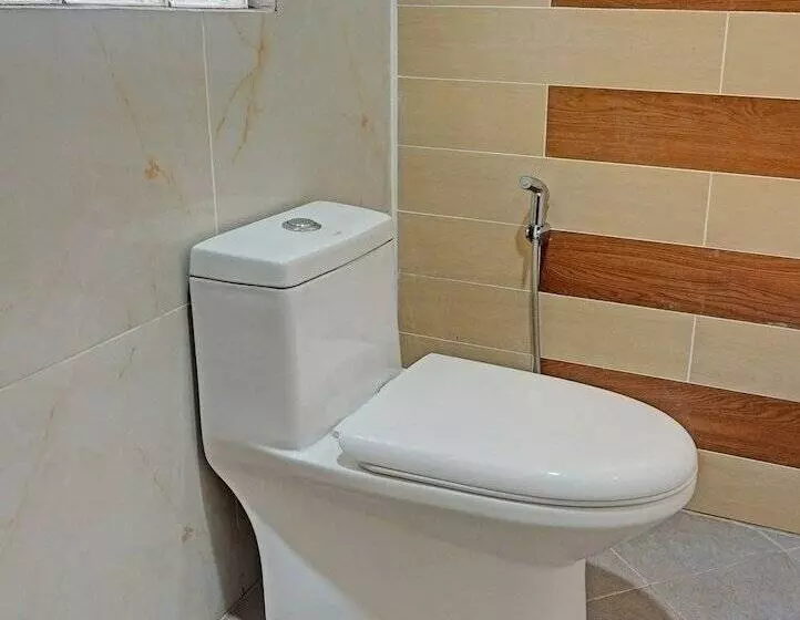 هتل Oyo 91679 Villa Juanda Syariah