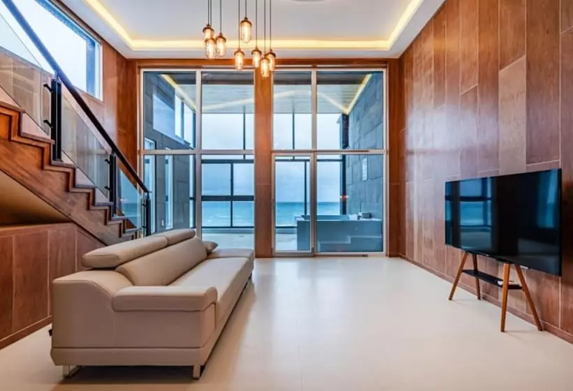 ホテル Pohang Soyu Garden Pool Villa