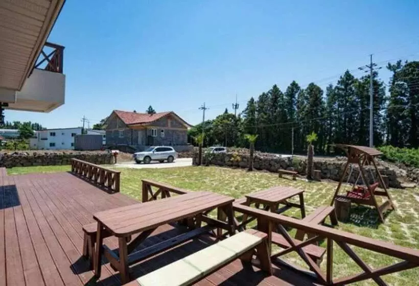 ホテル Seogwipo Mk House Pension