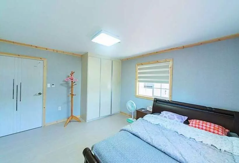 ホテル Seogwipo Mk House Pension