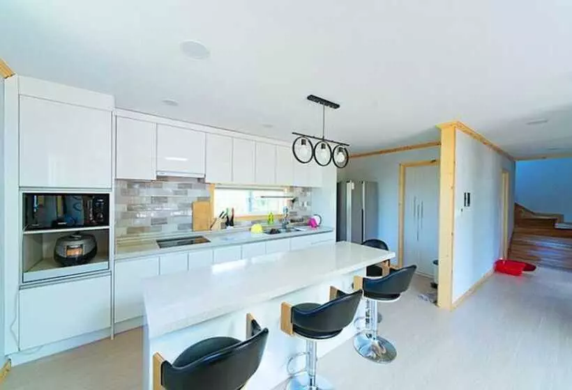 ホテル Seogwipo Mk House Pension
