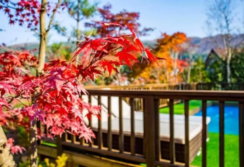 هتل Yangpyeong Dajian Forest Hill Pension