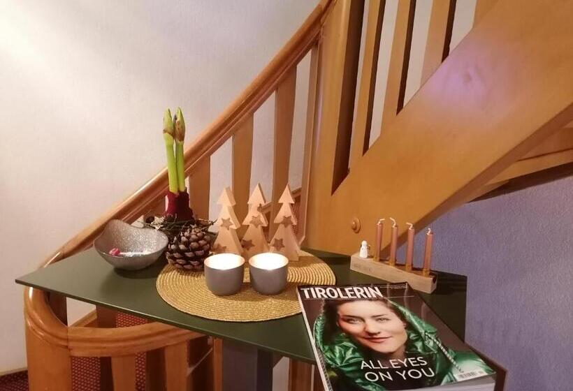 پانسیون Haus Marion Haueis