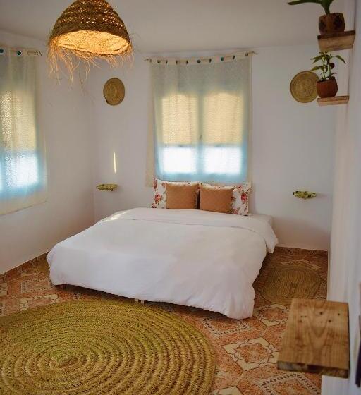 פנסיון Sunny Wave Taghazout Surf & Yoga