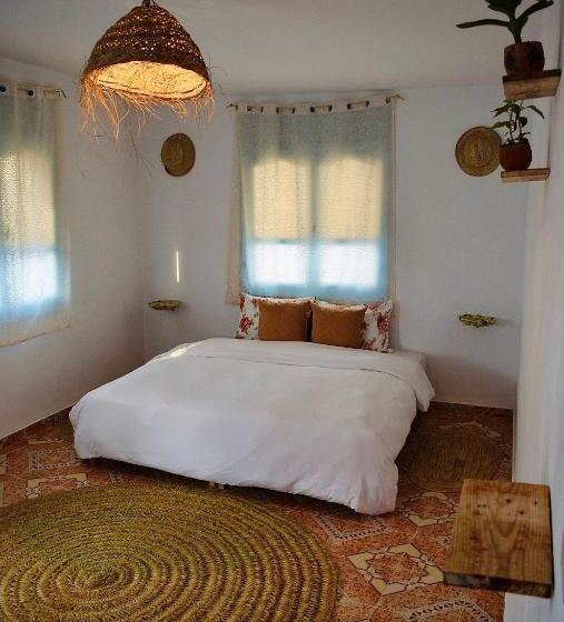 פנסיון Sunny Wave Taghazout Surf & Yoga