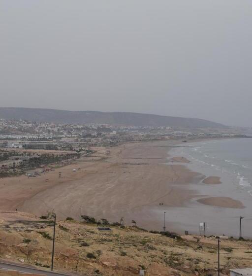 פנסיון Sunny Wave Taghazout Surf & Yoga