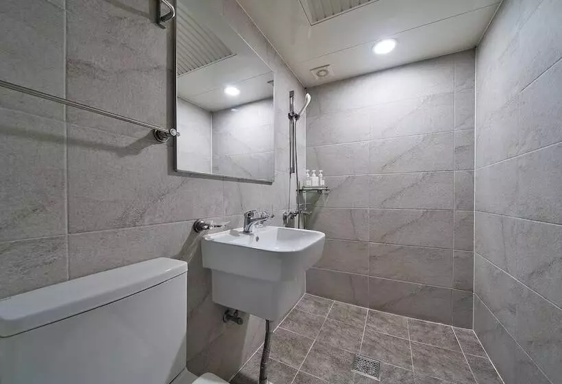 Seongnam Moran Hotel 3151