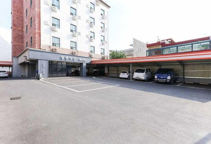 هتل Daejeon Shintanjin Valentine