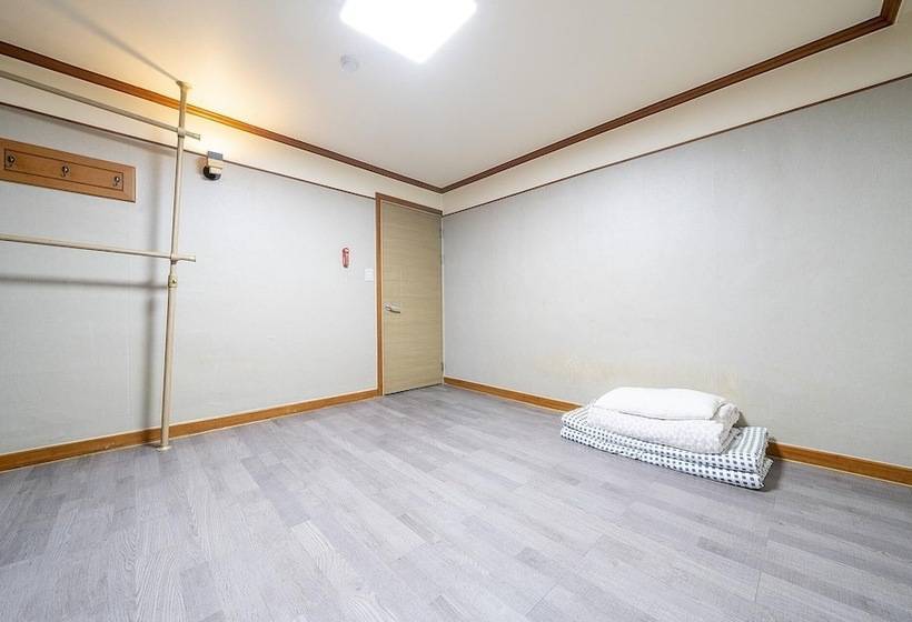 هتل Daejeon Shintanjin Valentine