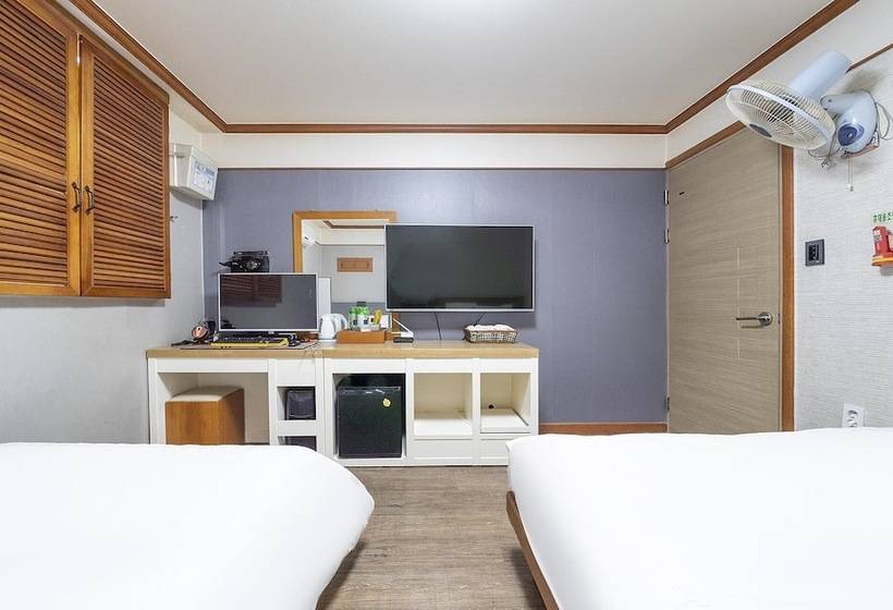 هتل Daejeon Shintanjin Valentine