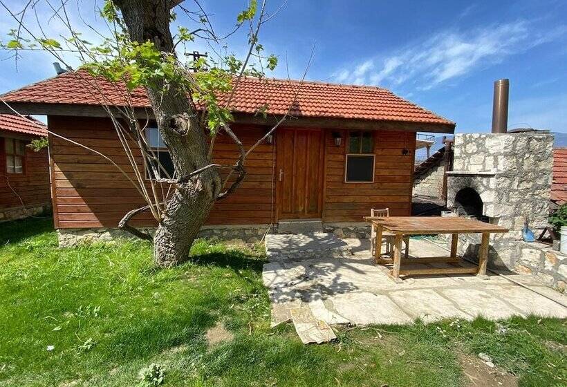 هتل Demre Sahildeki Ev Bungalov