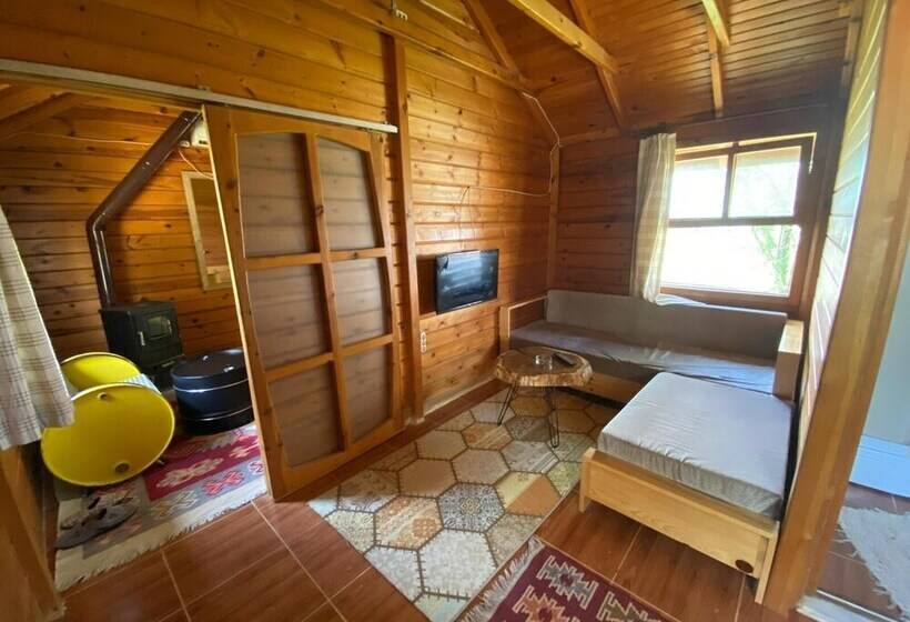 هتل Demre Sahildeki Ev Bungalov