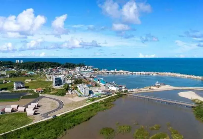 Hotelli Gangneung Basecamp Pension