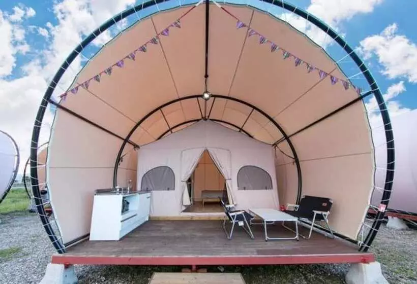 Hotelli Gangneung Basecamp Pension