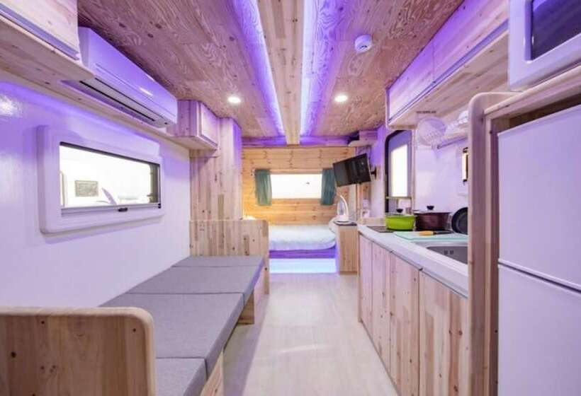 ホテル Gangneung Basecamp Pension