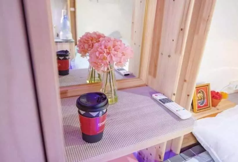 Hotelli Gangneung Basecamp Pension