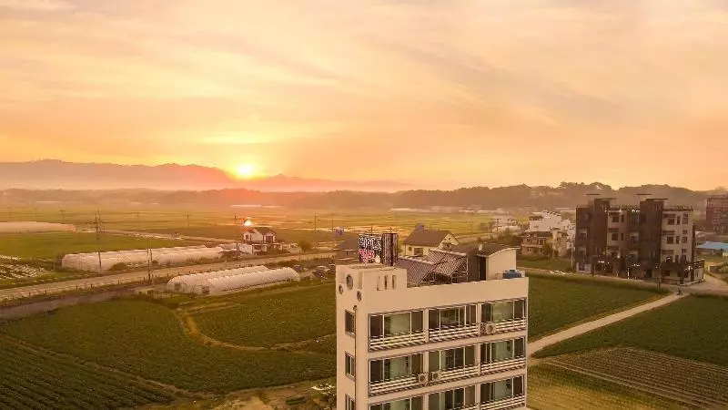 Hotelli Gangneung Basecamp Pension