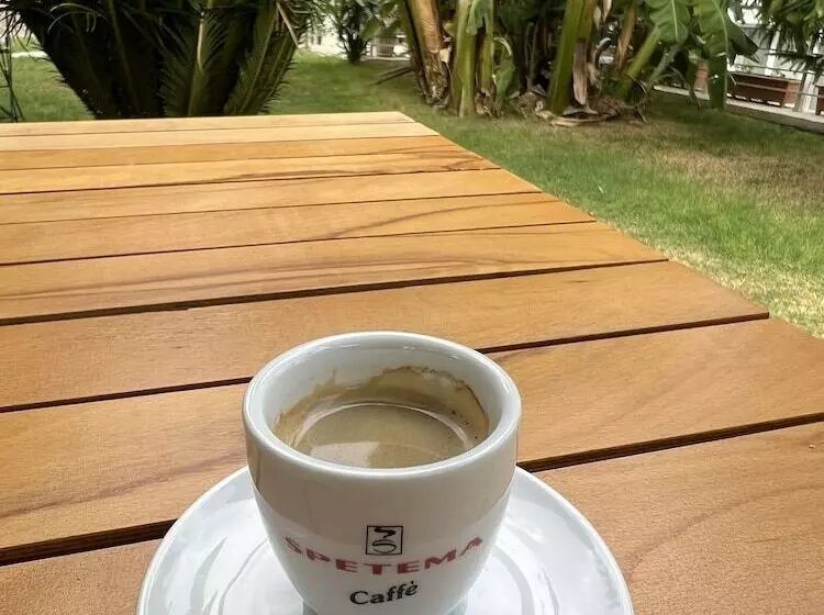 Hotelli Luna Alacati