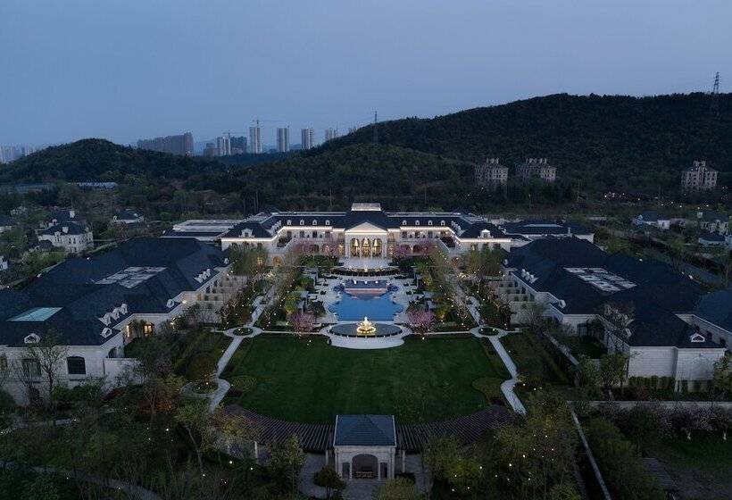 בית מלון כפרי Lvcheng Taohuayuan Huanglong