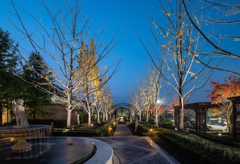 בית מלון כפרי Lvcheng Taohuayuan Huanglong