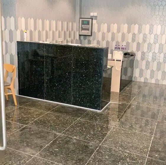 هتل Pensao Elegante