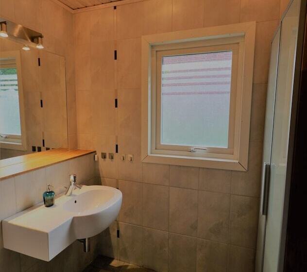 هتل Ribo Apartment Aurora