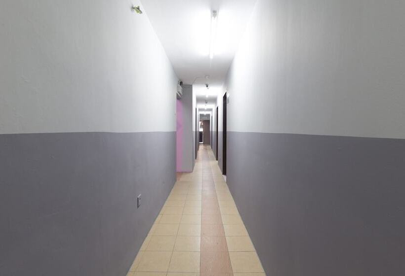 Hotel Spot On 89861 Man