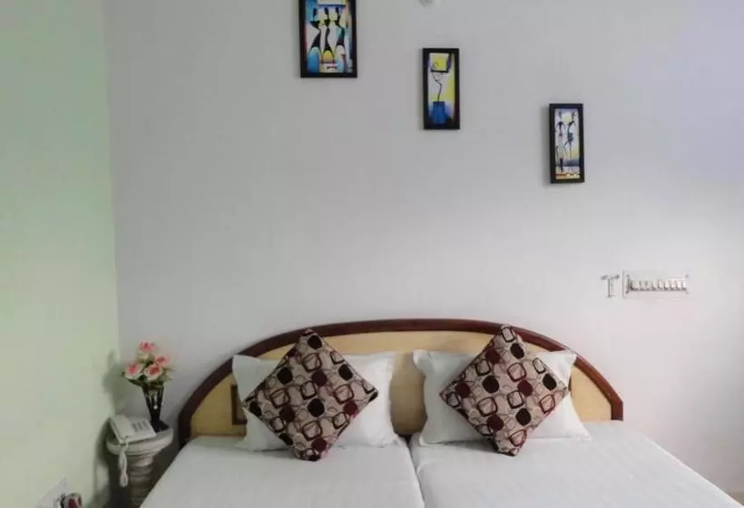 هتل Swarajya Palace