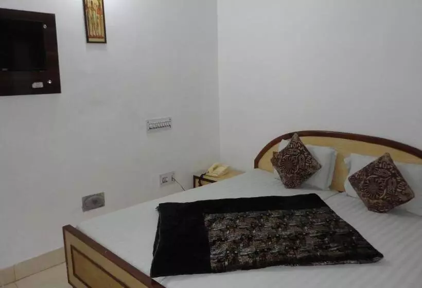 هتل Swarajya Palace