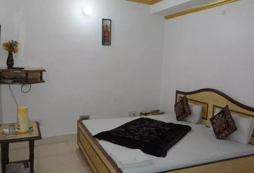 هتل Swarajya Palace