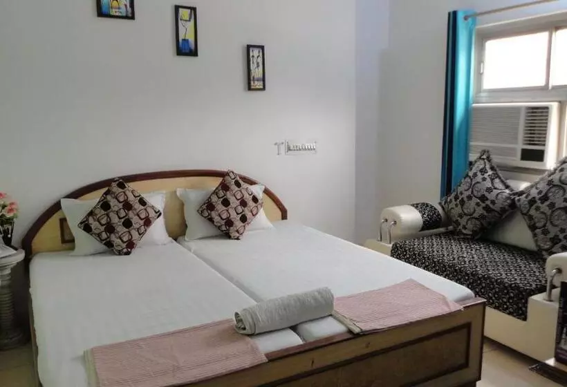 هتل Swarajya Palace